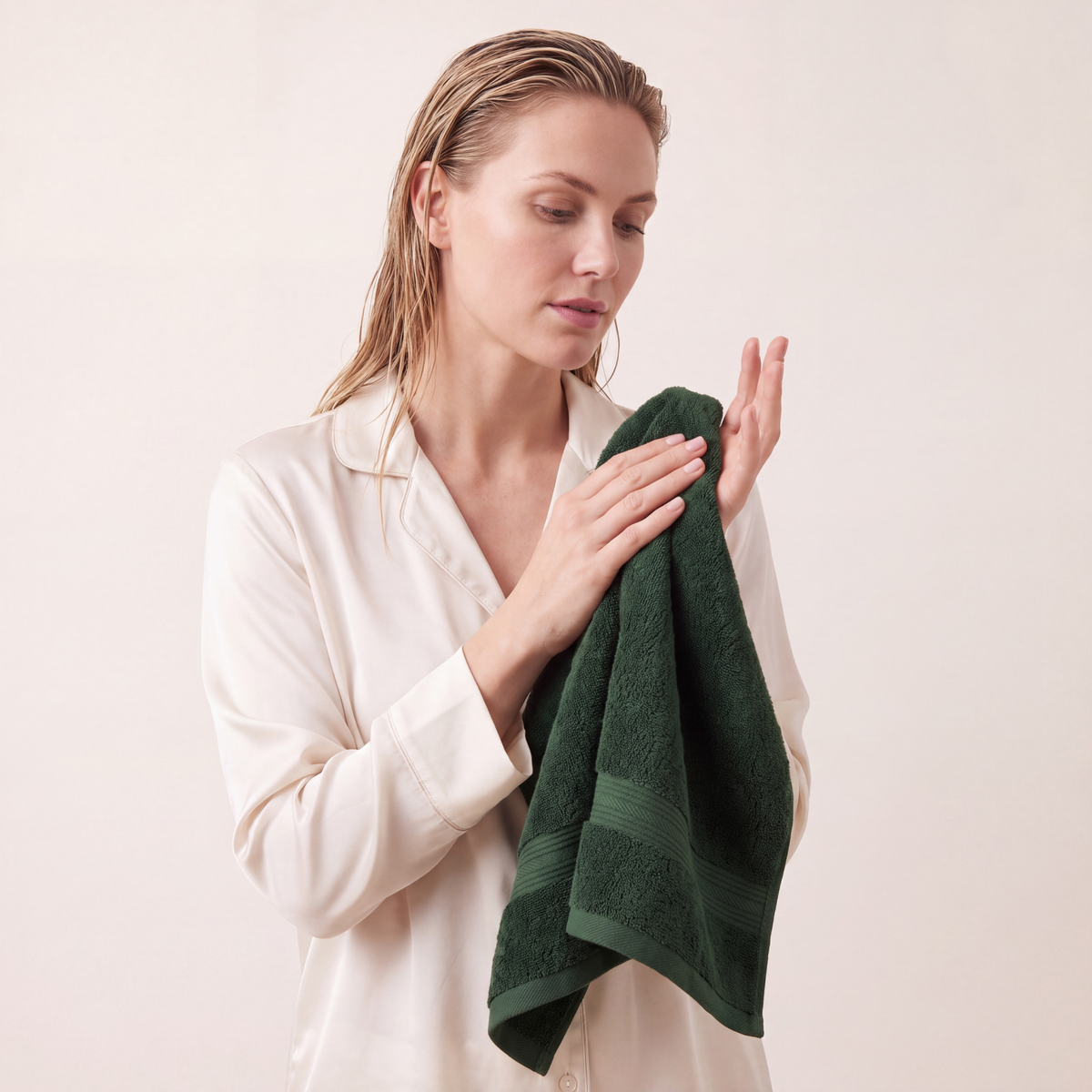 Premium Plush Towel Set – Soft & Absorbent Bath Towels