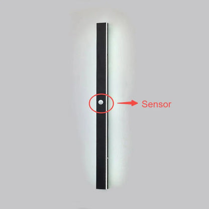 Linear Outdoor Wall Lamp