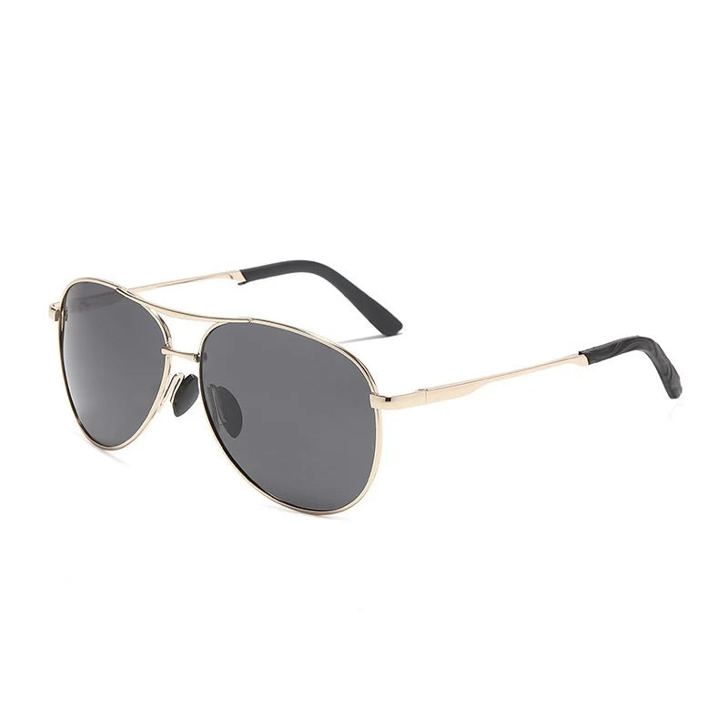 Polarized Aviator Sunglasses with UV400 Protection