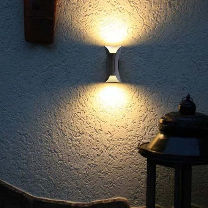 Outdoor Wall Lamp Curved Mounted LED